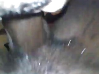 کالج sluts کے ، نکی روڈس اور فائی ریگن میں حصہ لینے کے ایک threesome کے