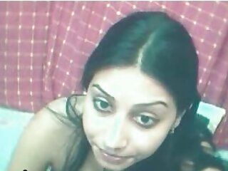 Busty گرم اور روشن brunette ابیگیل میک ہے ایک پیشہ ورانہ خراب