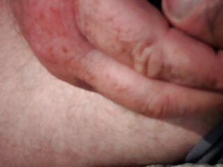 Busty گرم ، سمجھدار لڑکی کے سب سے اوپر پر ایک موٹی گدا سیاہ ڈک